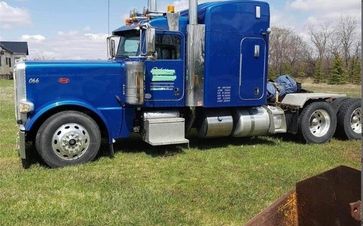Photo of a 2018 Peterbilt 389 Semi-Tractor for sale