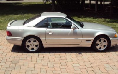 Photo of a 1999 Mercedes-Benz SL-Class Convertible for sale
