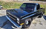 1986 C/K 10 Series Thumbnail 1