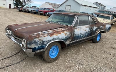 1965 Oldsmobile Cutlass 2DR Sedan