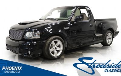 Photo of a 2001 Ford F-150 SVT Lightning for sale