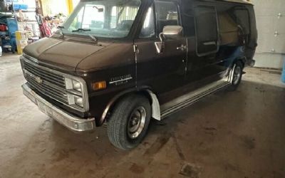 1984 Chevrolet G20 Country Classic Conversion Van