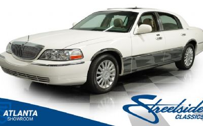 Photo of a 2005 Lincoln Town Car Signature Limited SUP 2005 Lincoln Town Car Signature Limited Supercharged for sale