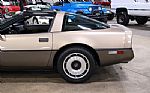 1985 Corvette Thumbnail 4