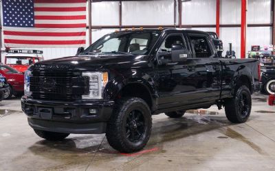 Photo of a 2017 Ford F250 Super Duty Platinum 2017 Ford F250 Platinum for sale