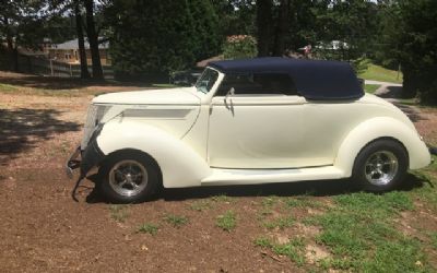 1937 Ford Cabriolet 