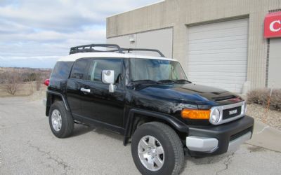 Photo of a 2010 Toyota FJ Cruiser 1 Owner 68K Miles All Options Upgrade #2 for sale