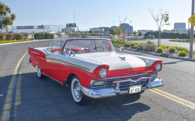 1957 Ford Fairlane Skyliner 