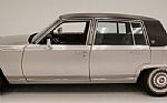 1986 Fleetwood Brougham Thumbnail 2