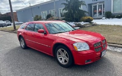 Photo of a 2007 Dodge Magnum RT for sale