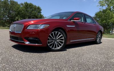 Photo of a 2018 Lincoln Continental Select for sale