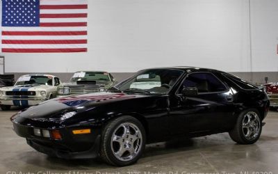 Photo of a 1983 Porsche 928 S for sale