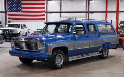 Photo of a 1976 Chevrolet Suburban Custom Deluxe for sale