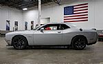 2022 Challenger R/T Thumbnail 2