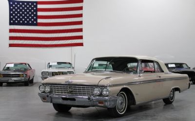 Photo of a 1962 Ford Galaxie 500 Sunliner for sale