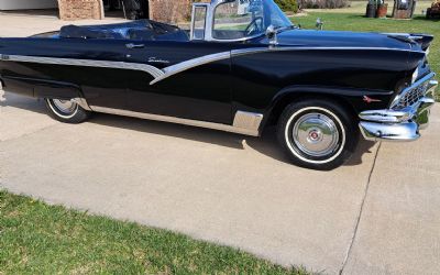 Photo of a 1956 Ford Sunliner Convertible for sale