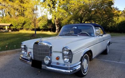Photo of a 1965 Mercedes Benz 300SE for sale