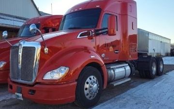Photo of a 2015 Kenworth T680 Semi-Tractor for sale