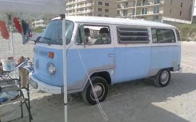 Photo of a 1972 Volkswagen Van for sale