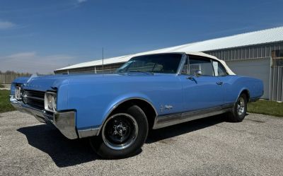 Photo of a 1965 Oldsmobile Starfire Convertible 1965 Oldsmobile Starfire for sale