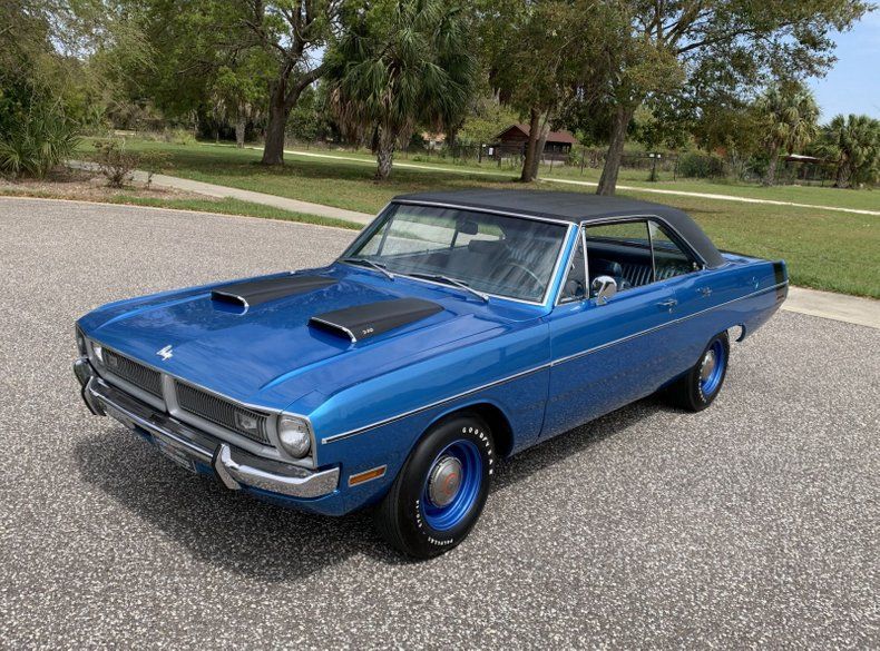 1970 Dart Swinger Image