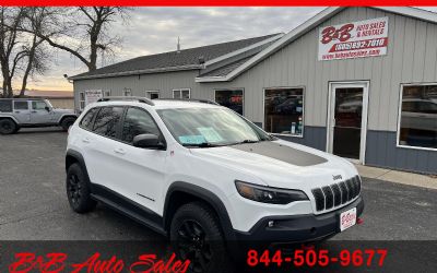 Photo of a 2019 Jeep Cherokee Trailhawk for sale