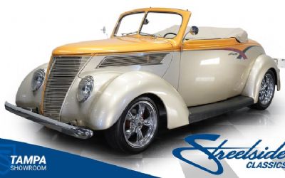 1937 Ford Cabriolet Rumble Seat 