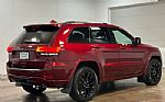 2020 Grand Cherokee Thumbnail 4