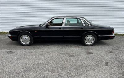 1995 Jaguar XJ6 