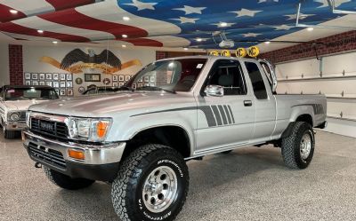 Photo of a 1989 Toyota SR5 for sale