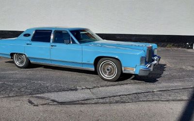 Photo of a 1978 Lincoln Town Car for sale