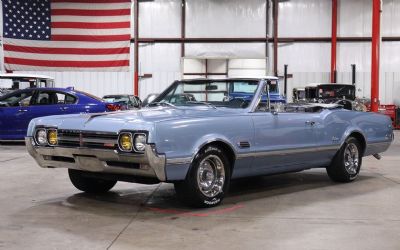 Photo of a 1966 Oldsmobile Cutlass 442 Convertible for sale