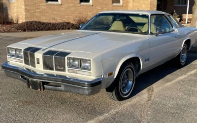 Photo of a 1976 Oldsmobile Cutlass for sale