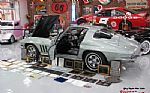 1966 Corvette Thumbnail 18