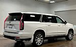 2023 Escalade ESV Thumbnail 4