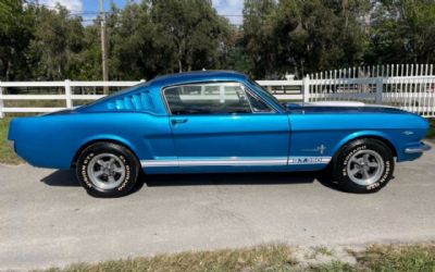 Photo of a 1965 Ford Mustang Beautiful Color, V8 5 Speed for sale