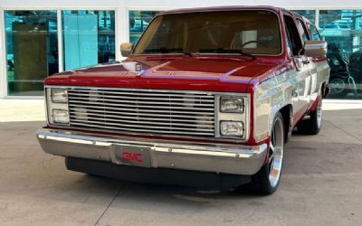 Photo of a 1986 GMC Suburban SUV for sale