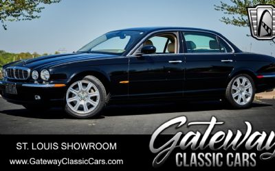 Photo of a 2005 Jaguar XJ8L for sale