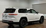 2023 Grand Cherokee L Thumbnail 4