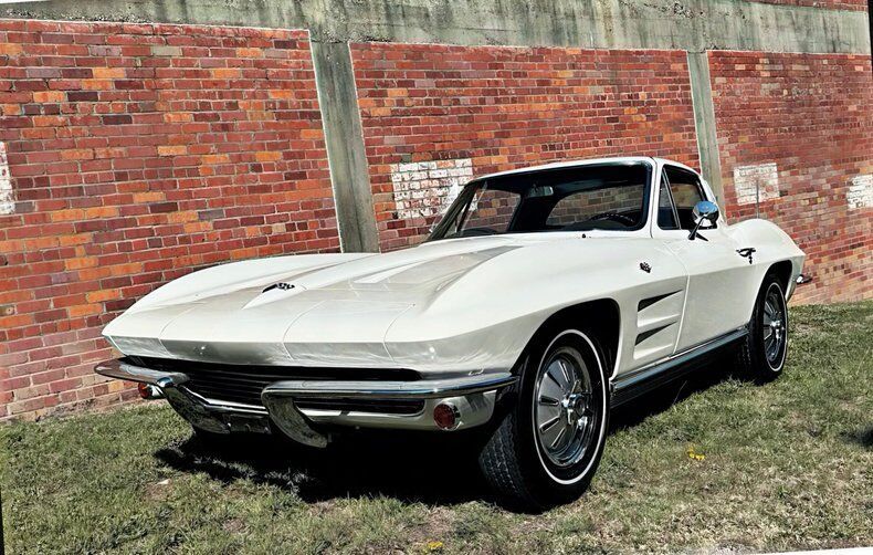 1964 Corvette Image