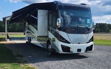 Photo of a 2022 Tiffin Motorhomes Phaeton 44 OH for sale