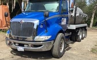 Photo of a 2014 Case IH 80 Barrel Vacuum Truck for sale