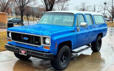 Photo of a 1973 Chevrolet Suburban Custom for sale