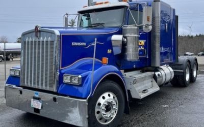 2020 Kenworth W900 