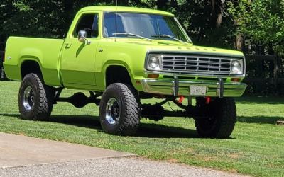 Photo of a 1974 Dodge Mopar W100 Powerwagon for sale