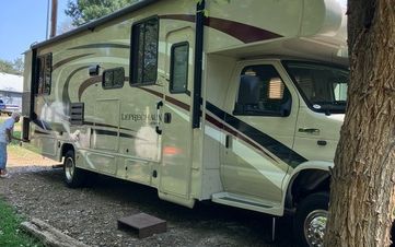 Photo of a 2020 Coachmen Leprechaun Premier 319MB for sale