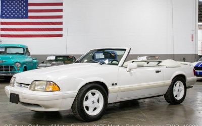 Photo of a 1993 Ford Mustang LX Summer Edition for sale