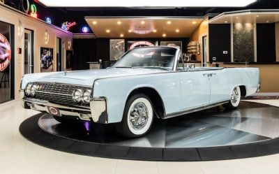 Photo of a 1962 Lincoln Continental Convertible for sale