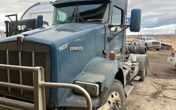 Photo of a 2014 Kenworth T800 Semi-Tractor for sale