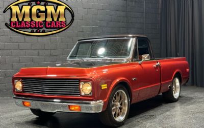 Photo of a 1971 Chevrolet C/K 10 Series Real Sharp for sale